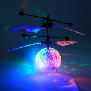 GLOWBALL™ : Hélicoptère / Drone à balle lumineuse Outil de bricolage IdéeSympa.fr 